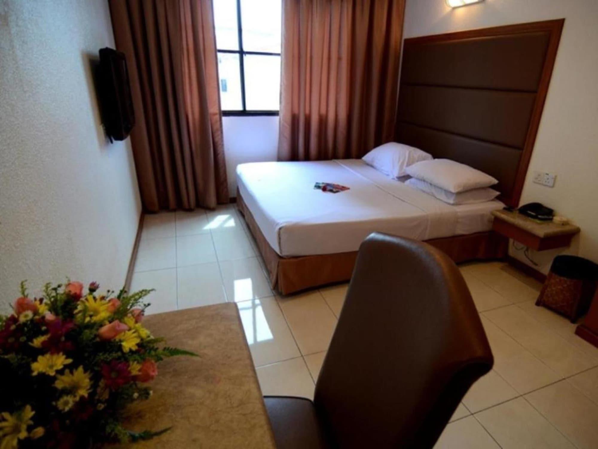 Crystal Lodge Kota Bharu Exterior foto