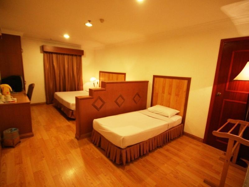 Crystal Lodge Kota Bharu Exterior foto